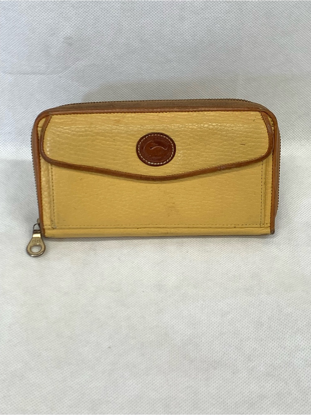 Dooney & Bourke Vintage Palomino Zipalong